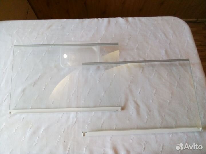 Полки Стеклянные Холодильника Bosch. 2-Штуки