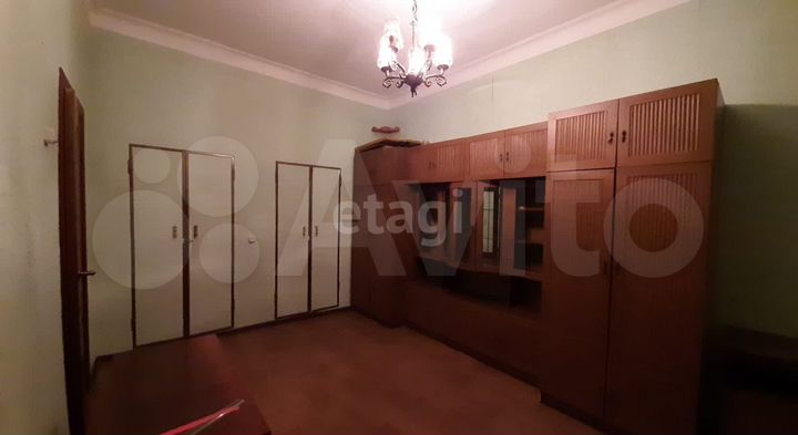 2-к. квартира, 54 м², 3/3 эт.