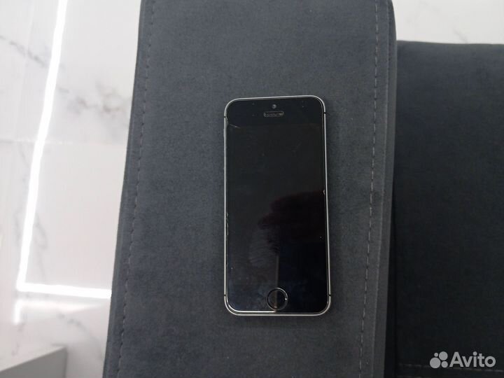 iPhone 5S, 16 ГБ