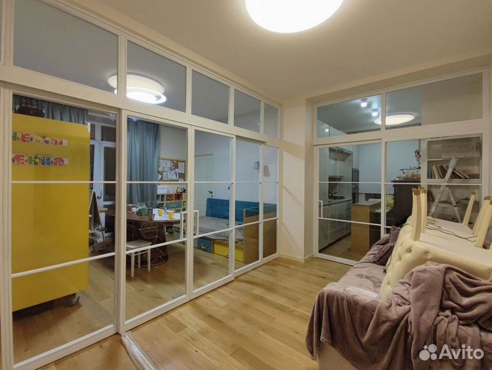 Перегородки алюминиевые стеклянные