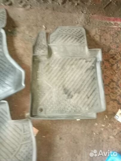 Автоковрик пежо 107