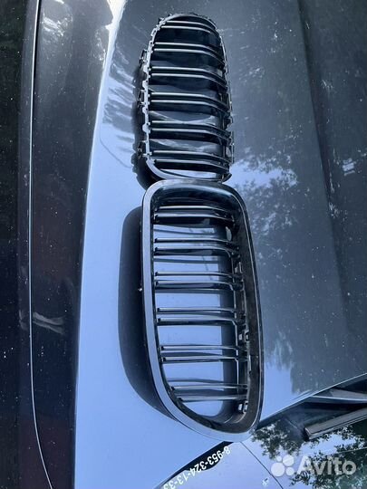 Решетка радиатора (ноздри) bmw f10 m