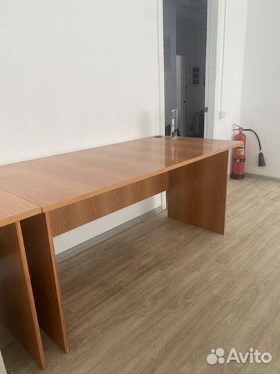 Столы Офисная мебель Б/у