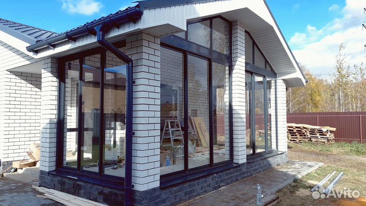 Остекление крыльца веранды дачи дома бани