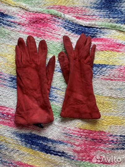 Перчатки б/у среднее состояние