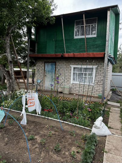 Дача 12 м² на участке 4 сот.