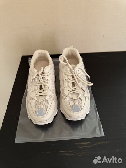 Кроссовки женские 37 размер sinsay