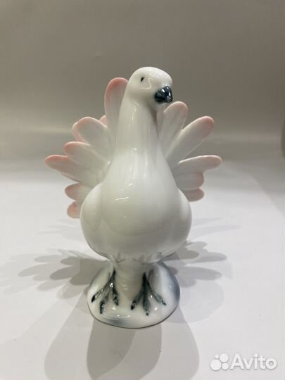 Статуэтка Голубь Германия