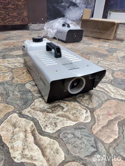 Дымогенератор для дискотеке