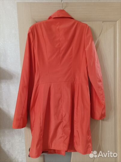 Плащ-пальто женское
