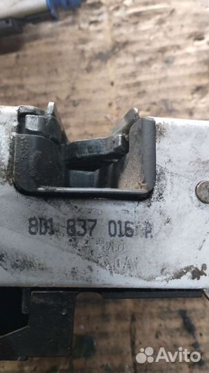 Замки двери передние правый ауди а-4. Б-5