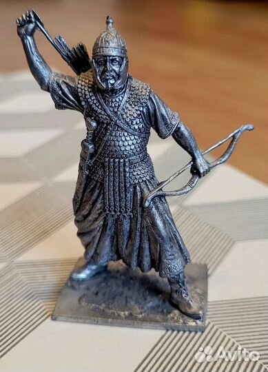 Оловянные солдатики 65 и 54 мм легион 6 шт