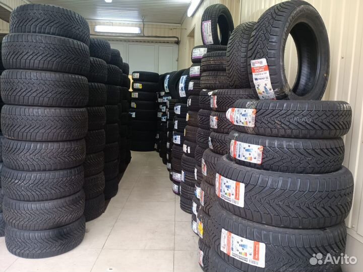 Pirelli Powergy 225/40 R18