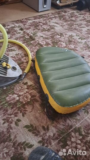 Весельные лодка