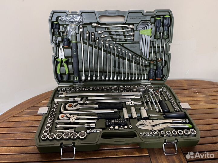 Набор инструментов дело техники 147 предметов