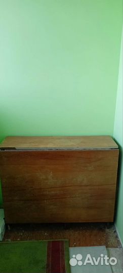 Письменный стол