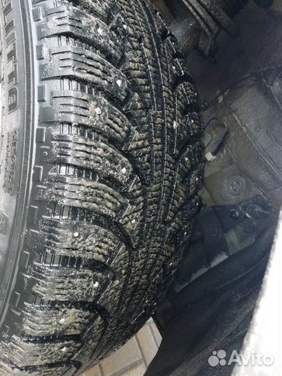 Nokian Tyres Hakkapeliitta 5 255/50 R19