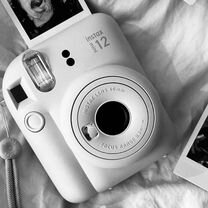 Поларойд instax mini 12