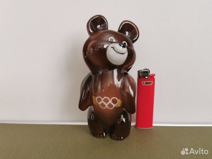 Фарфоровая статуэтка Дулево «Олимпийский мишка»