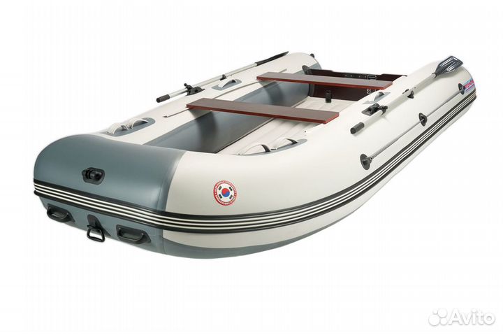 Лодка mishimo lite 300 В бело-сером цвете