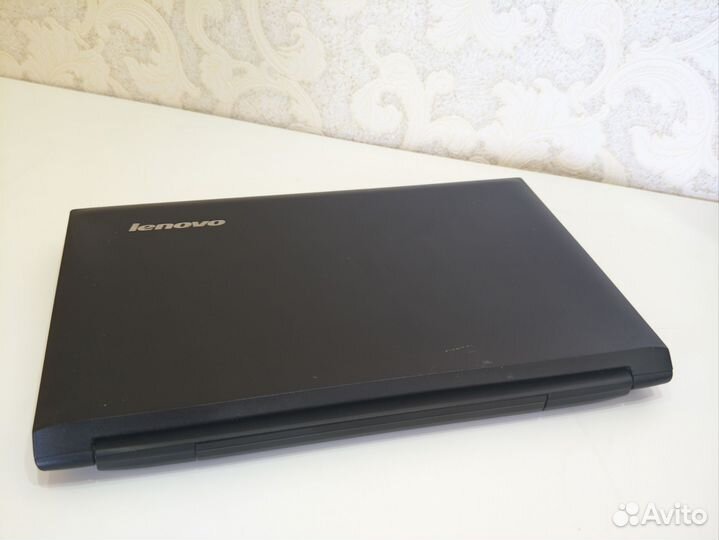 Ноутбук Lenovo B570E(i5/8gb/ssd/2 видеокарты)