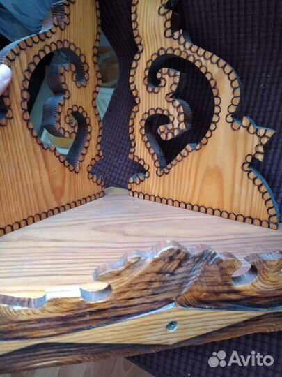 Подставка под иконы (уголок) навесная