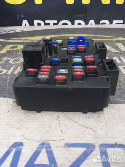 Блок предохранителей салонный Opel Antara 1 3.2