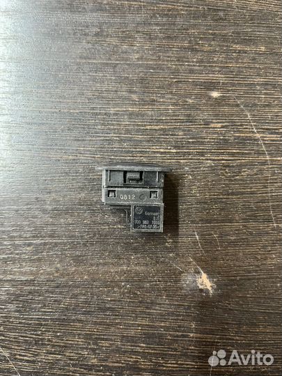 Кнопка отключения сигнализации Skoda Octavia A5