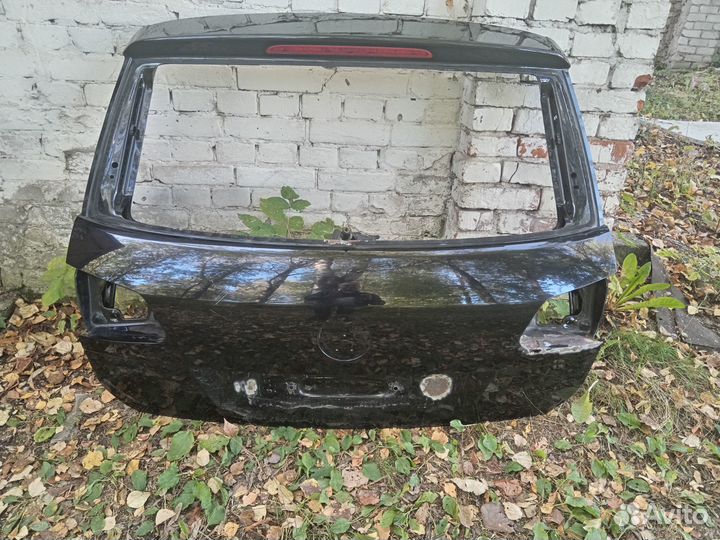 Крышка багажника touareg nf