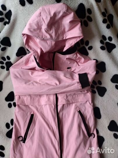 Ветровка женская