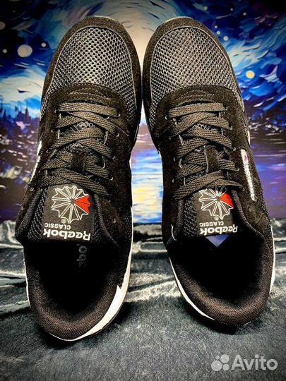 Кроссовки Reebok черные