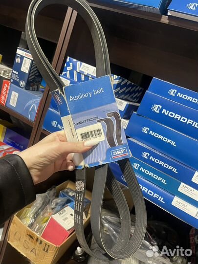 Ремень поликлиновой skf арт. vkmv7pk2035