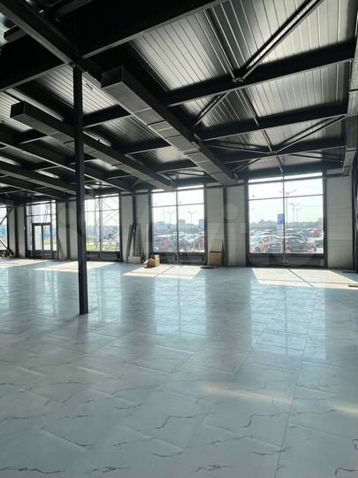 Торговая площадь парнас, 1200 м²