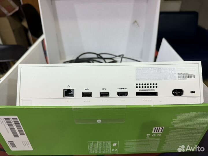 Xbox Series S 512 1 джойстик