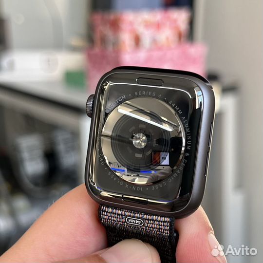 Apple Watch 4 44