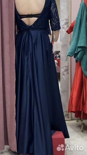 Платье вечернее