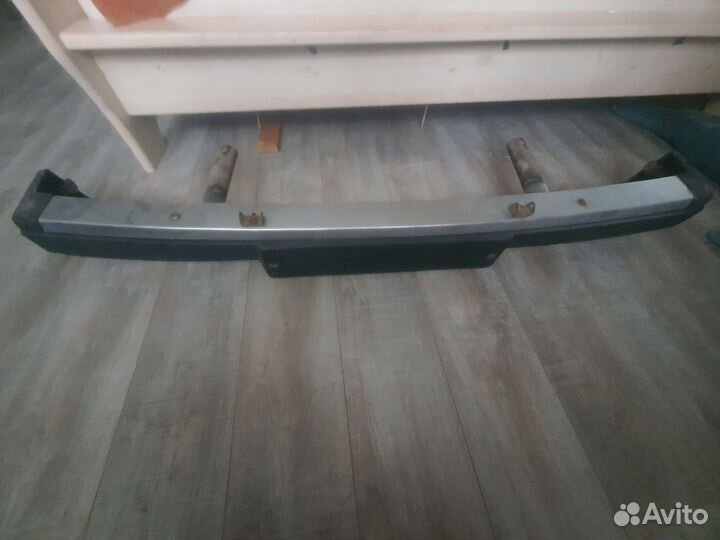 Бампер передний на 2107