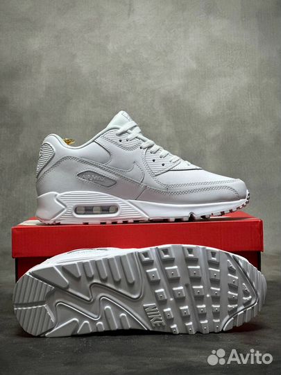 Кроссовки мужские Nike