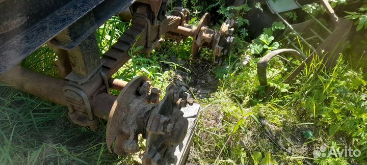 Ось со ступицами, балка для прицепа, телеги