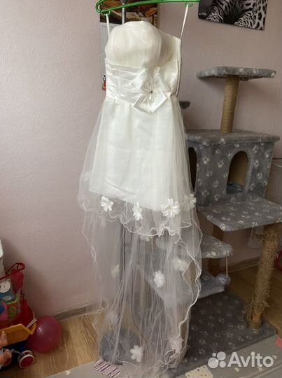 Платье свадебное