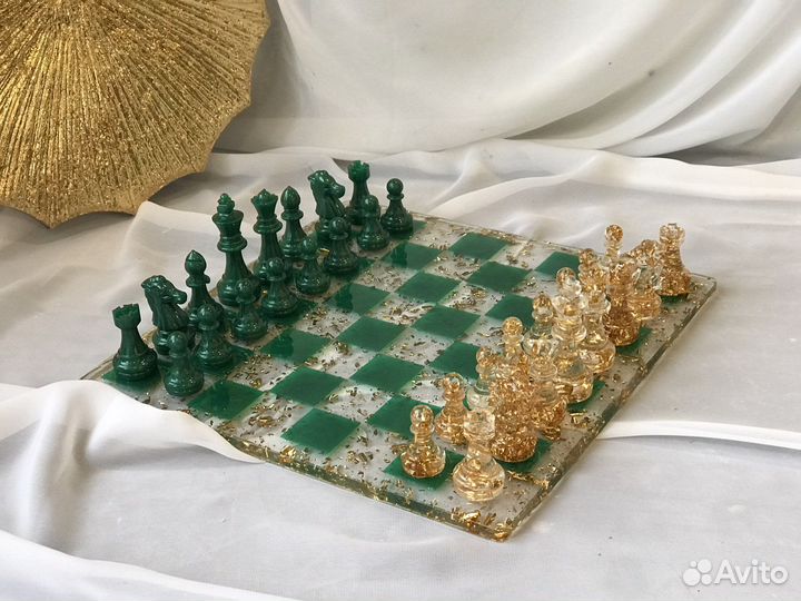 Шахматы и шашки сувенирные из эпоксидной смолы
