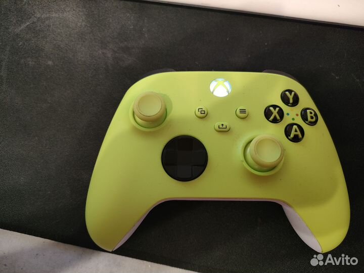 Продам геймпад xbox electric volt