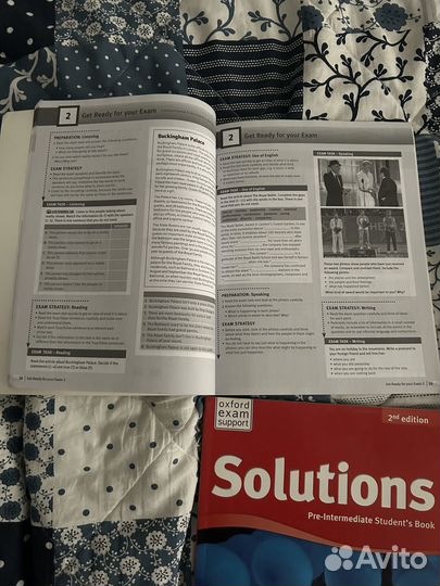 Учебник и тетрадь по английскому языку Solutions