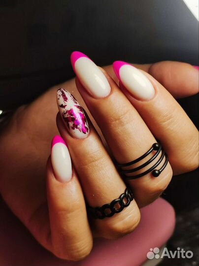 Маникюр на дому