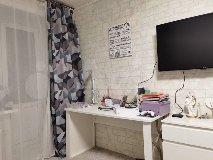 3-к. квартира, 56 м², 5/5 эт.