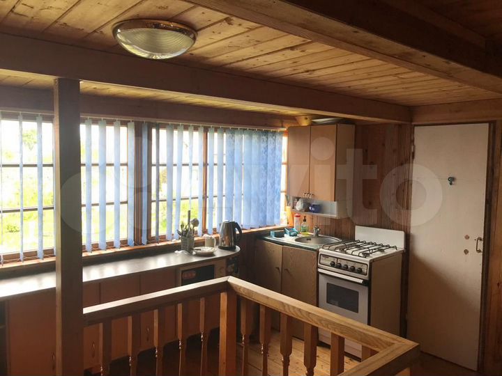 Дом 28 м² на участке 1 сот.