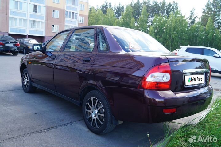 LADA Priora 1.6 МТ, 2011, 252 000 км