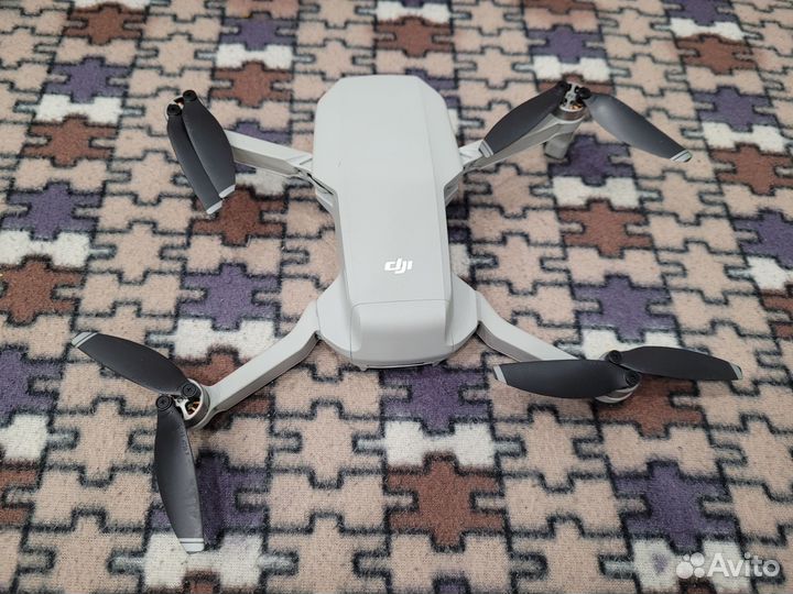 Квадрокоптер dji mavic 2