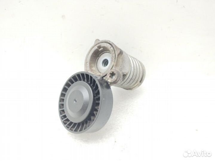 Ролик натяжной навесного оборудования Volvo V50 1