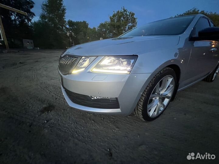 Skoda Octavia 1.8 AMT, 2019, 140 000 км